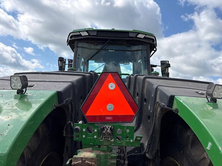 2022-john-deere-640-image-16