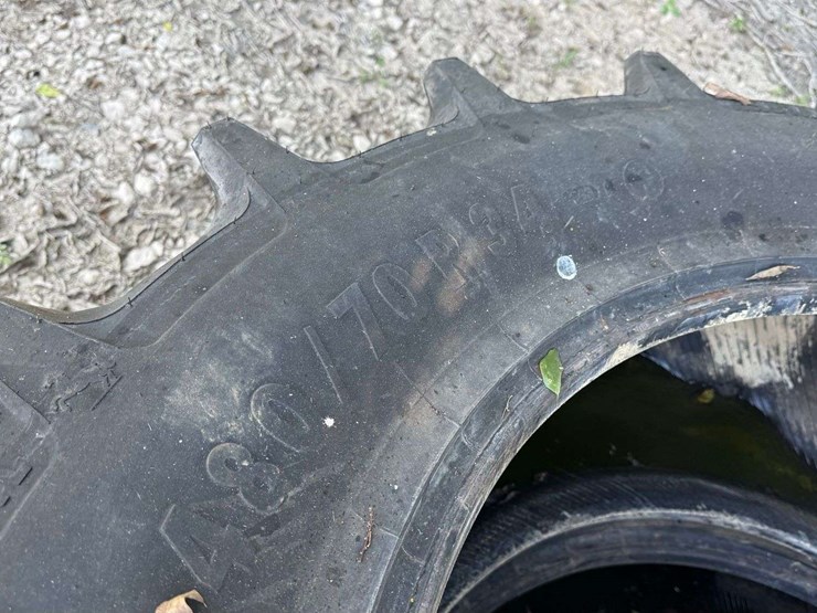 continental-tractor-tires-(2)-480-70r34-image-5