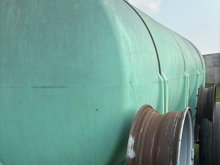 1500-gallon-portable-water-tank-trailer-w/-pump-image-13