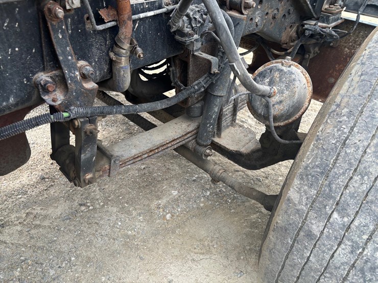 2012-kenworth-w900-image-111