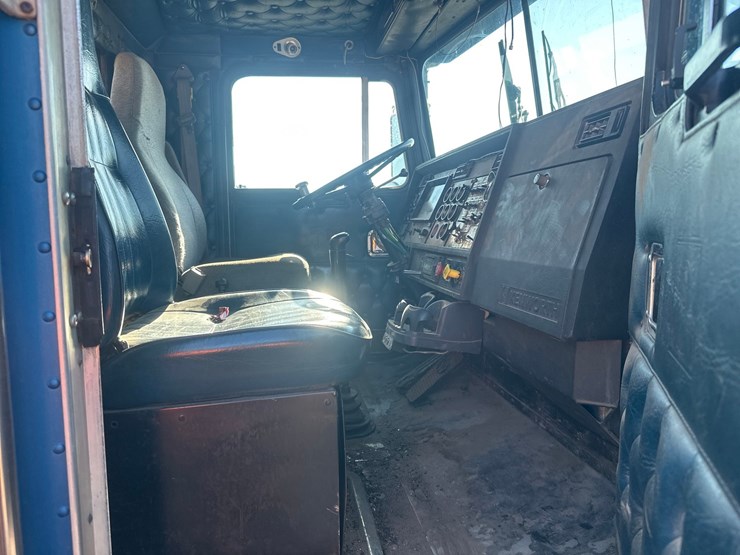 1988-kenworth-t800-image-33