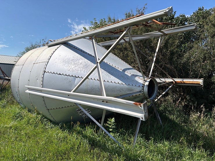 hog-slat-15-ton-bulk-bin-image-10