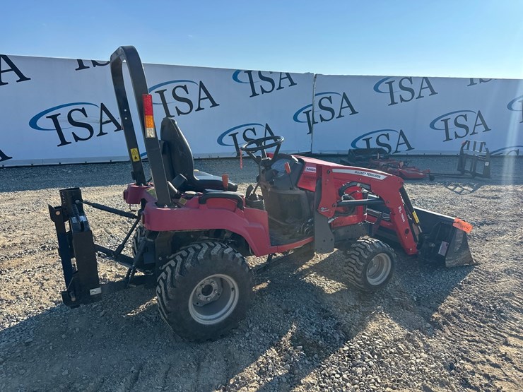 2021-massey-ferguson-1805-image-6