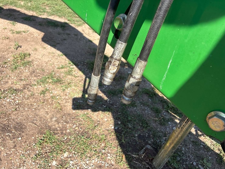 john-deere-635-image-11