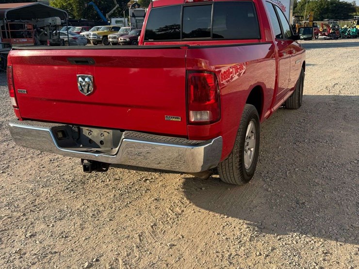 2012-dodge-1500-image-5