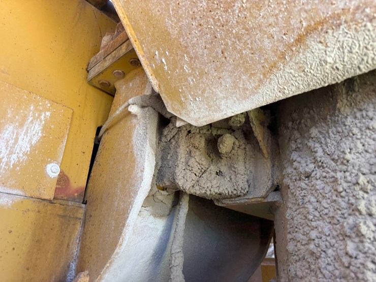 caterpillar-988-image-27