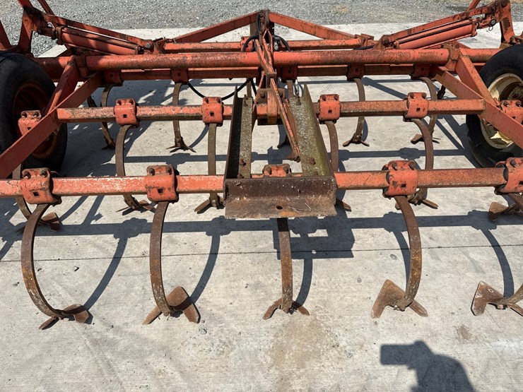 allis-chalmers-1300-image-22