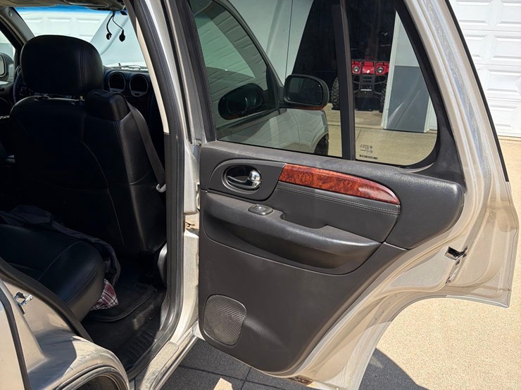 2005-gmc-1500-image-39