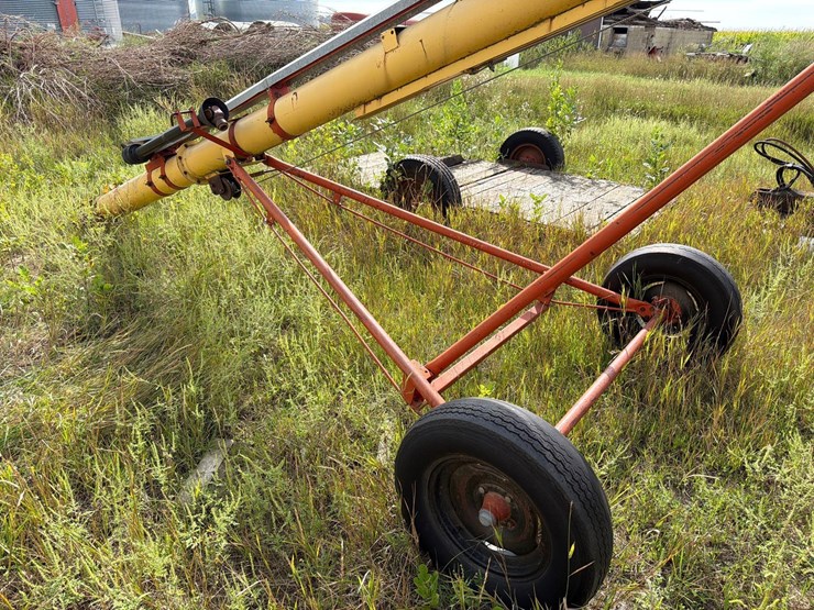 westfield-10”-x-31ft-truck-auger-image-11