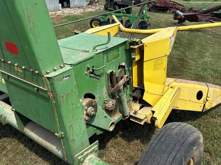 john-deere-34-image-21