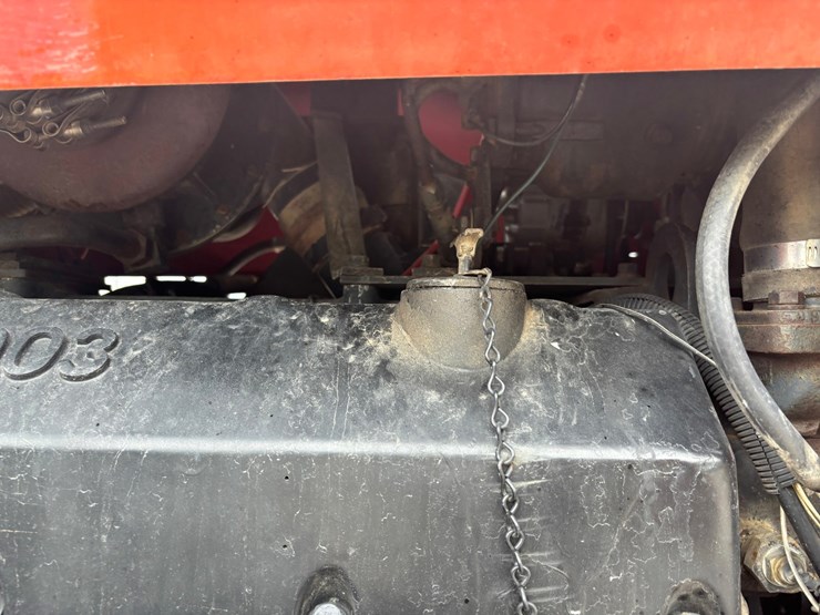 1983-massey-ferguson-4900-image-35