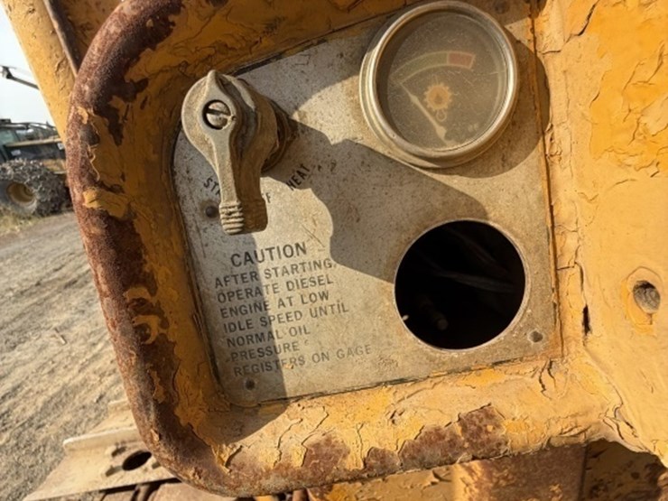 1968-caterpillar-d6c-image-36