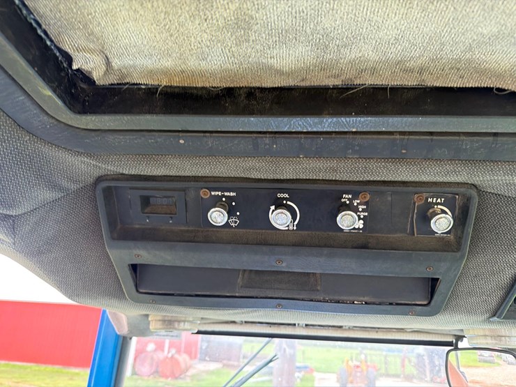 ford-8730-image-36