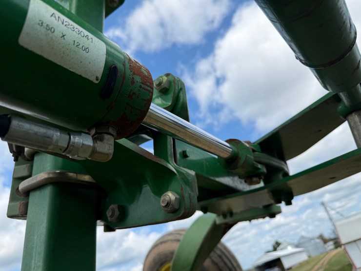 john-deere-2200-image-48