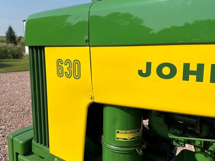 john-deere-630-image-19