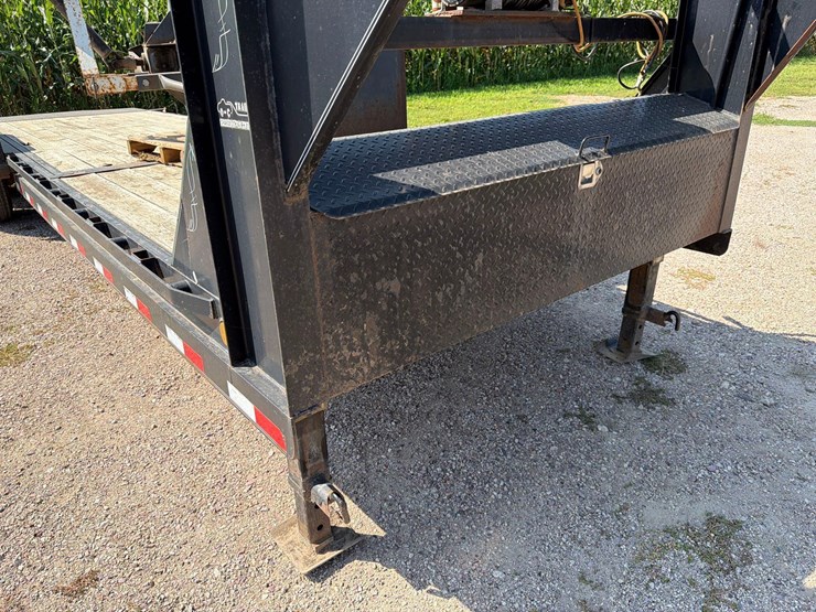 2012-pj-flatbed-image-14