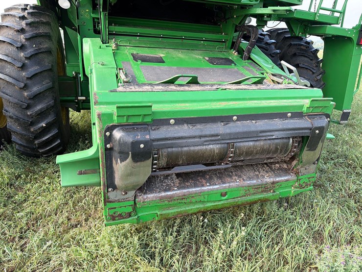 2013-john-deere-s660-image-8