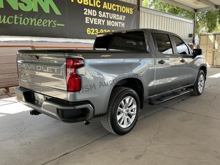 2020-chevrolet-silverado-1500-image-7