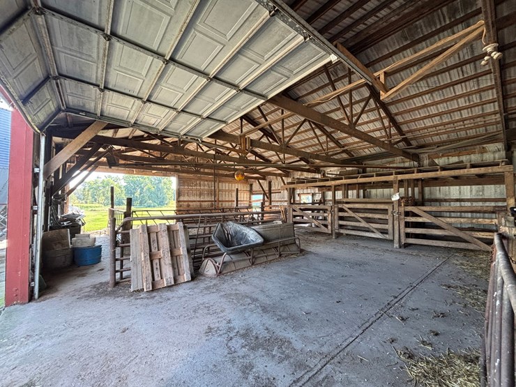 #60000-•-29.92-acre-farm-with-home,-barns-&-outbuildings-image-105