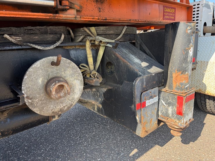 #2470-•-2002-tor-truck-dr-4280-crane-truck-image-18