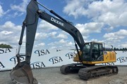 2015 DEERE 250G LC