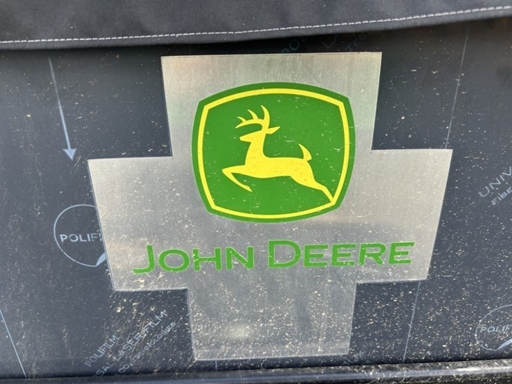 john-deere-1025r-image-11