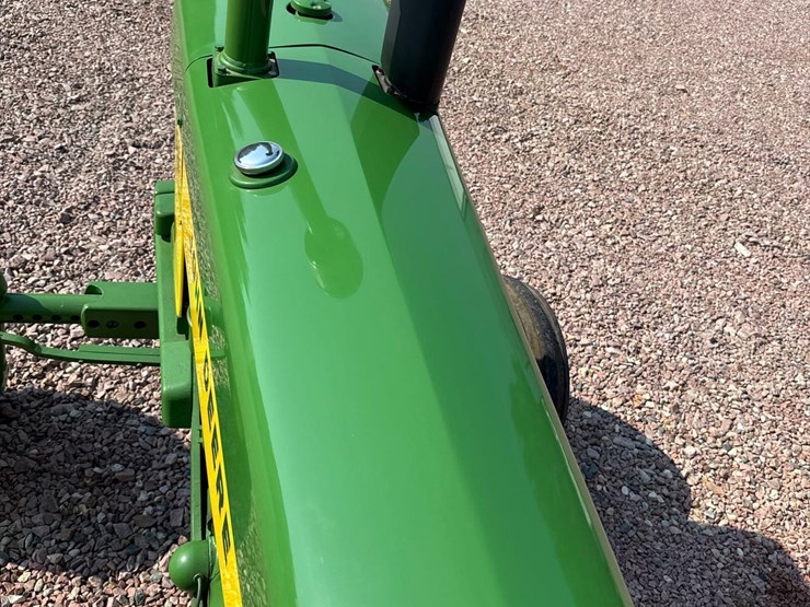 john-deere-630-image-46