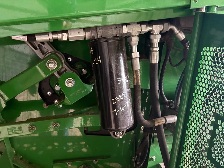john-deere-s670-image-35