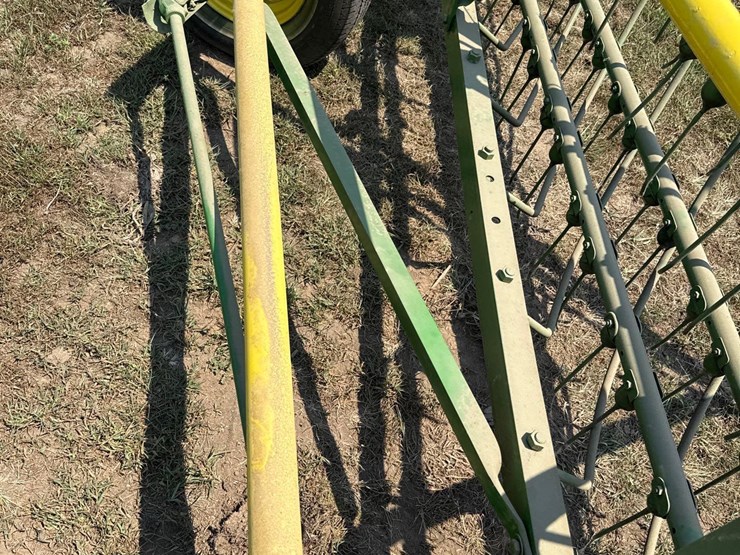 john-deere-640-image-14