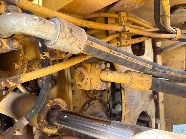 caterpillar-980g-image-70