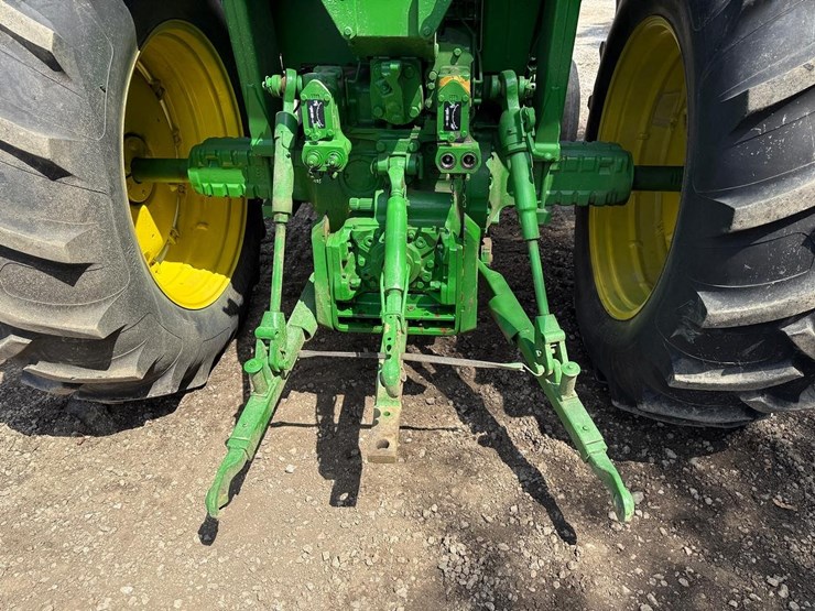 john-deere-3020-image-12