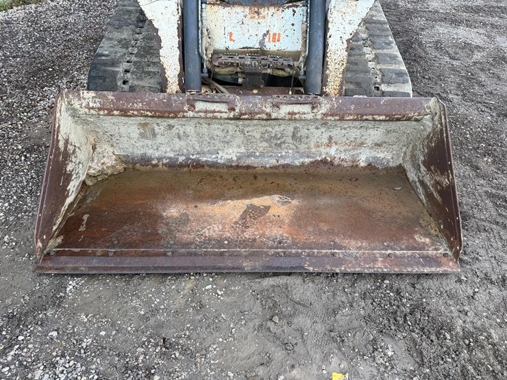 bobcat-t750-image-9