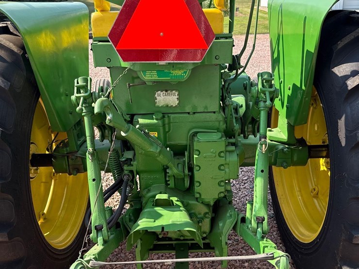 john-deere-730-image-22