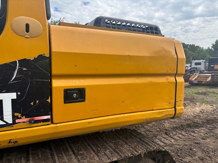 2001-caterpillar-315bl-image-11