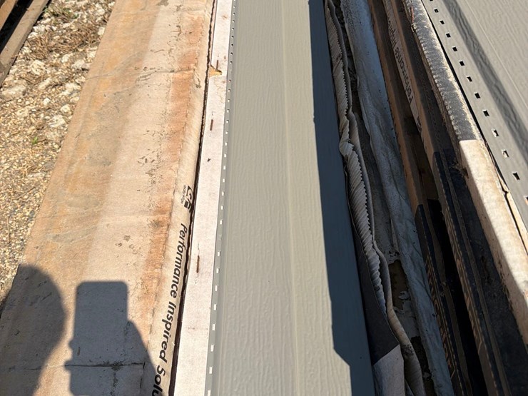 thatch-color-siding-image-7