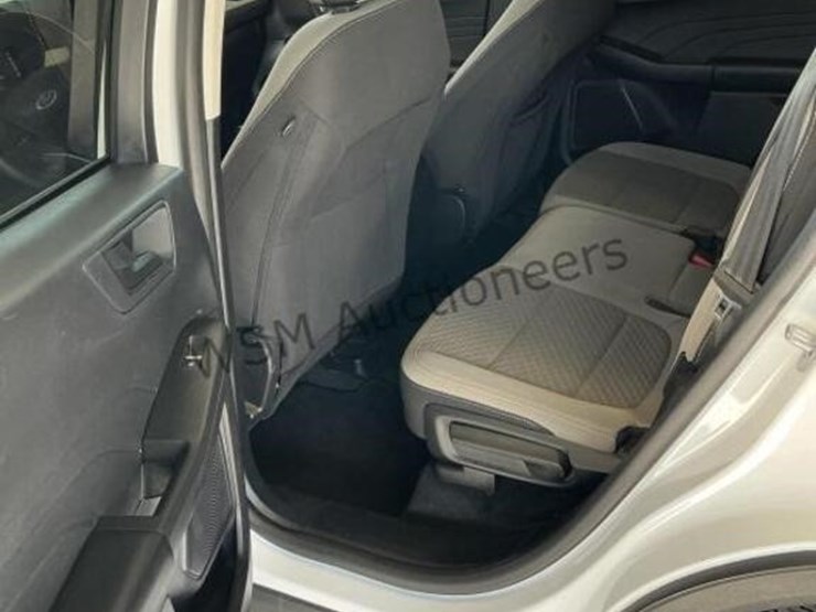 2022-ford-escape-image-23