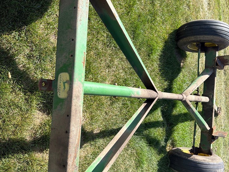 john-deere-1065-image-5