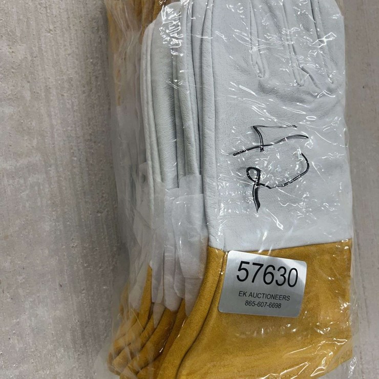 QTY (1) 12 PER PACK UNUSED LEATHER INDUSTRIAL WORK GLOVES