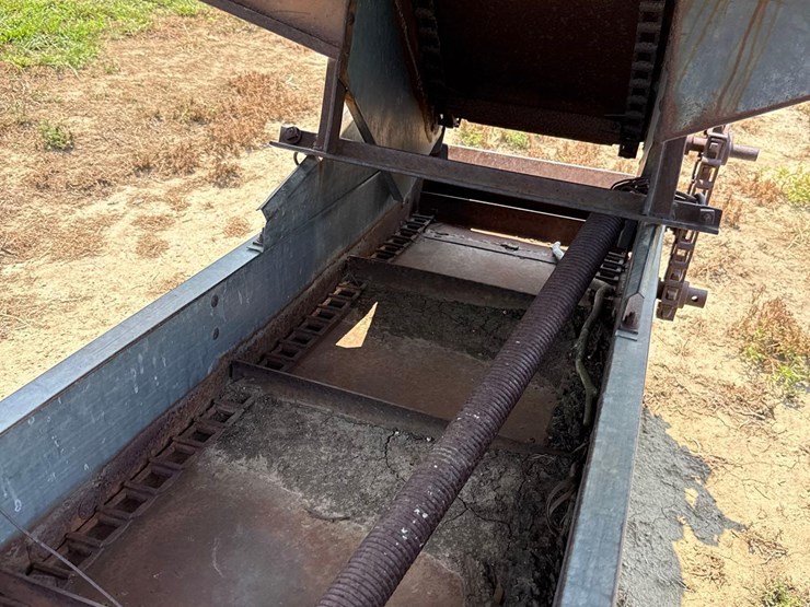bale-elevator-image-6
