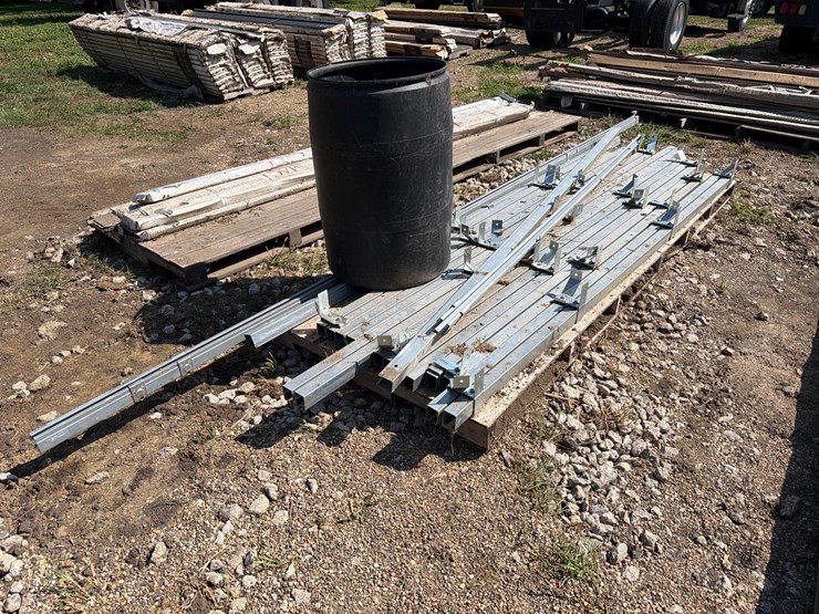 barn-door-track-image-1