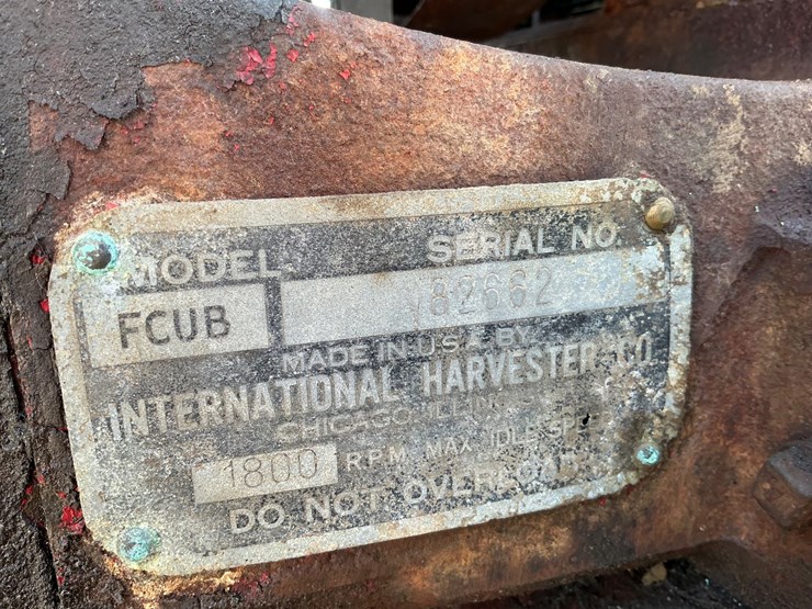 1949-international-cub-image-19