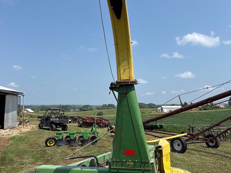john-deere-34-image-3