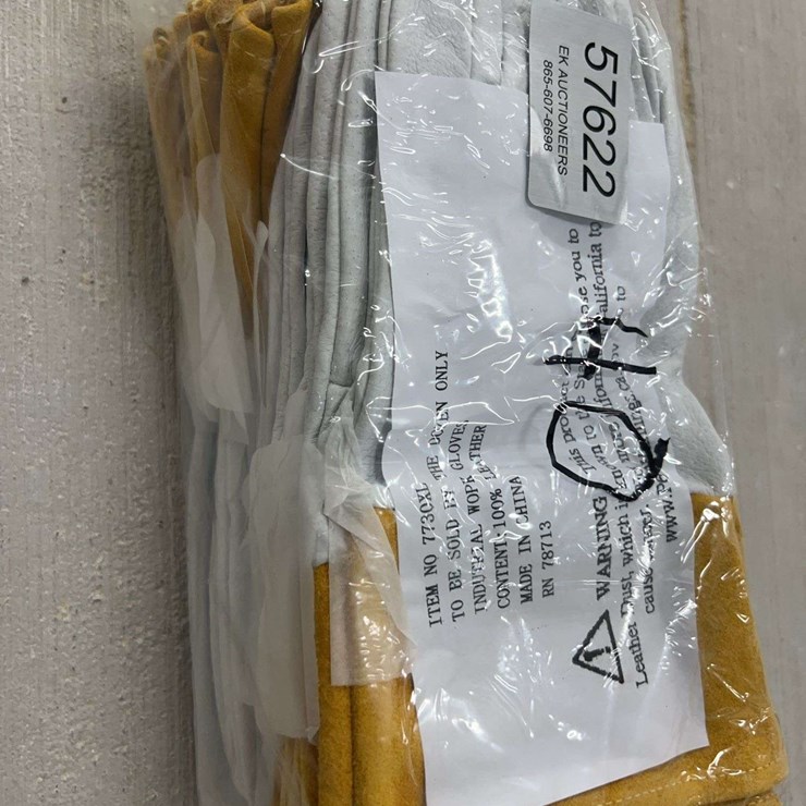 QTY (1) 12 PER PACK UNUSED LEATHER INDUSTRIAL WORK GLOVES