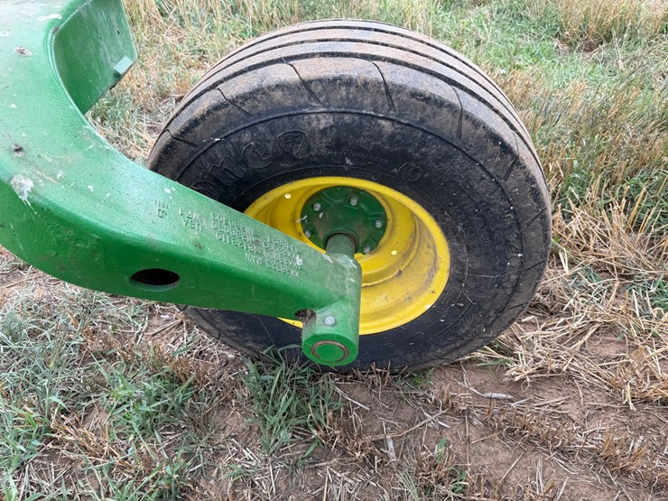 john-deere-2430-image-69