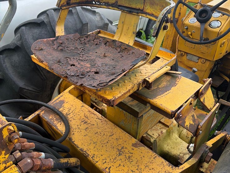 john-deere-440-image-30