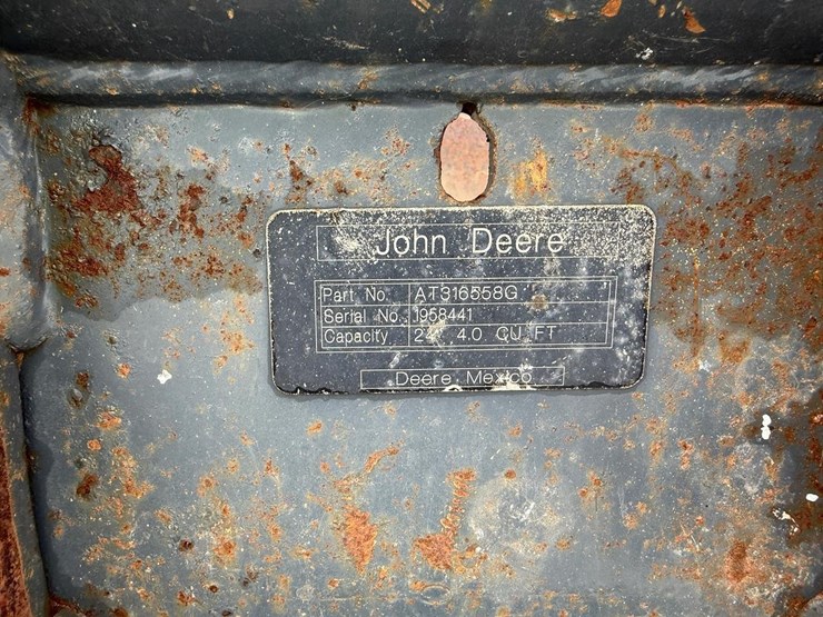 john-deere-24-image-5