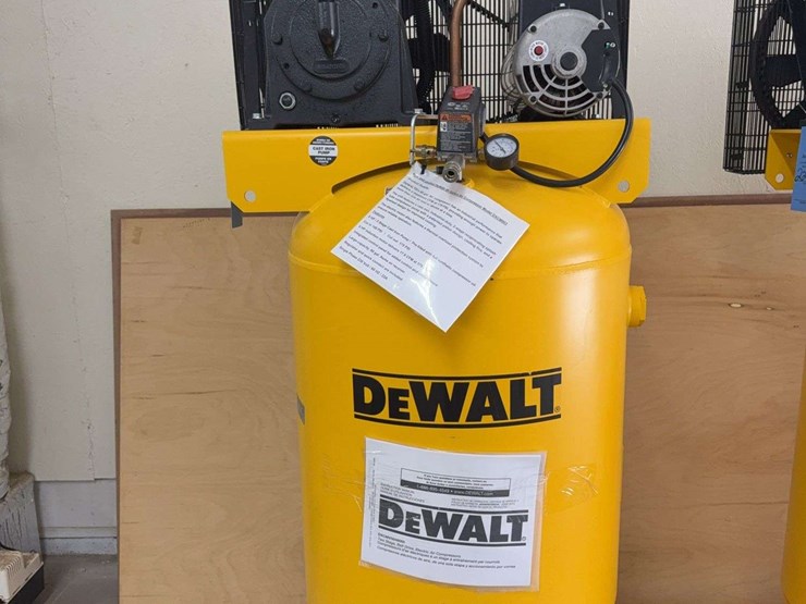unused-dewalt-80-gallon-air-compressor-image-1