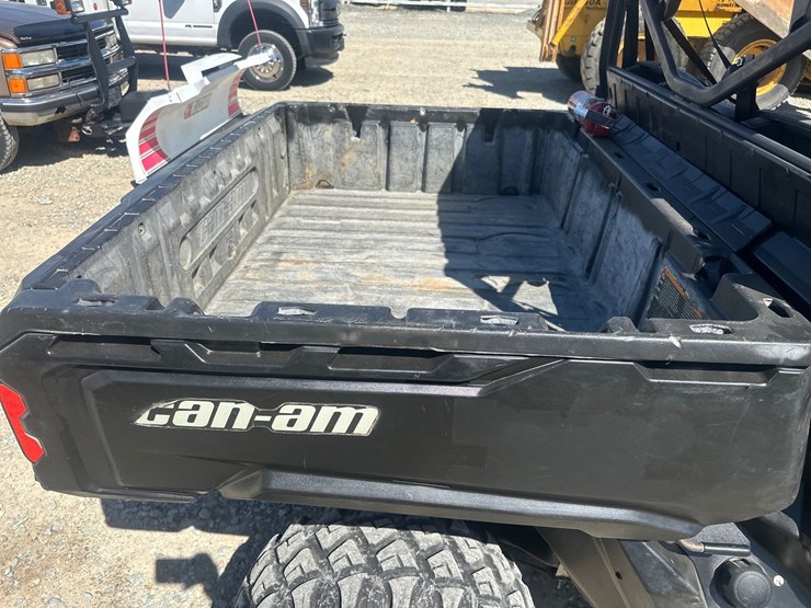 #5302-•-2022-canam-defender-4x4-utv-image-13