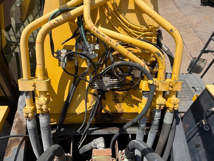 #1414-•-hitachi-zx870lch-excavator-image-76