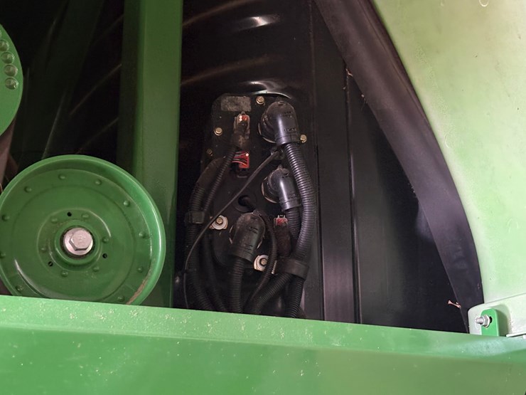 john-deere-s670-image-59